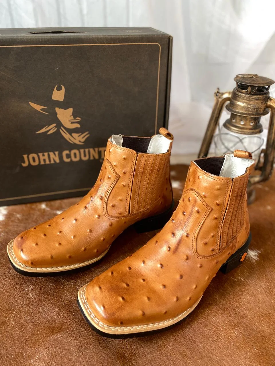 Bota Texana Cano Curto Couro, Avestruz