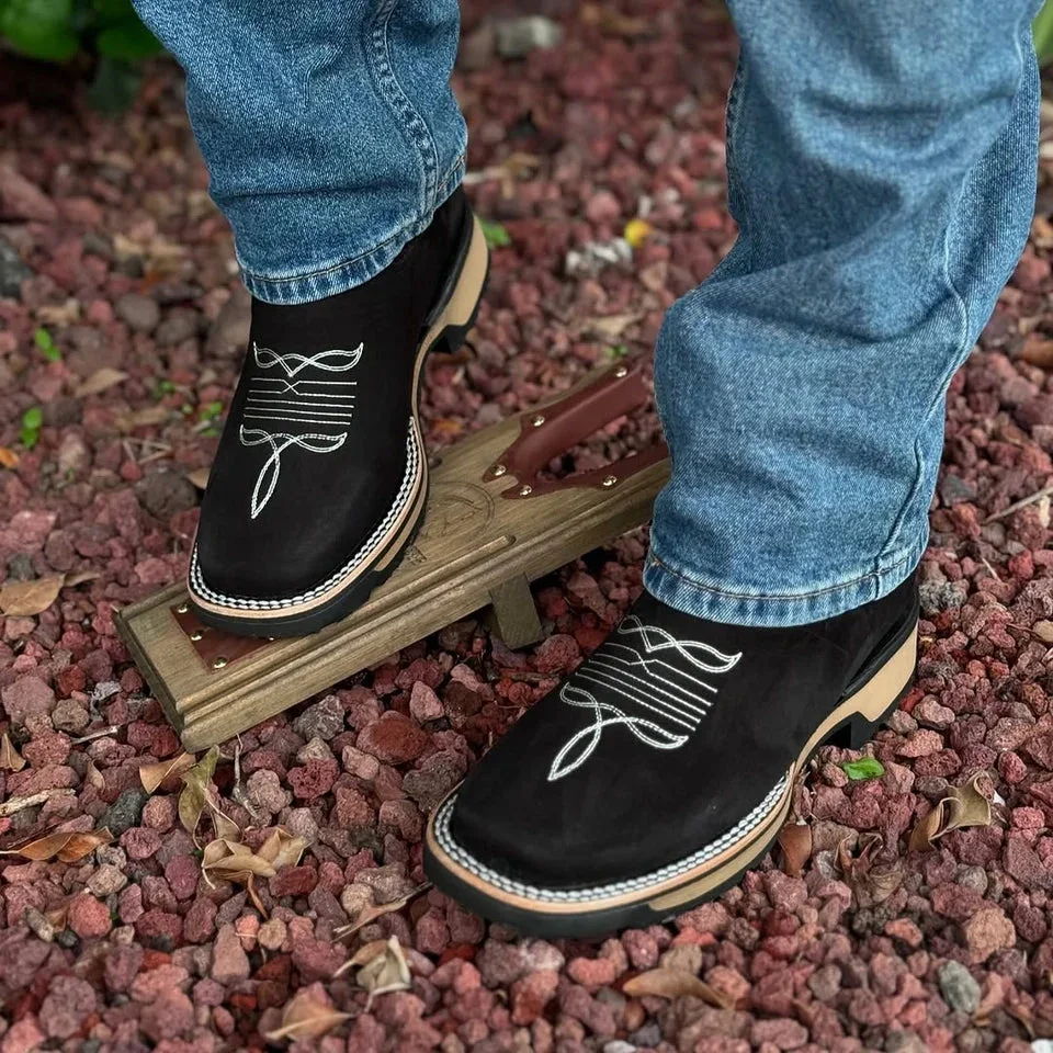 Botina Country Feminina Ortopédica