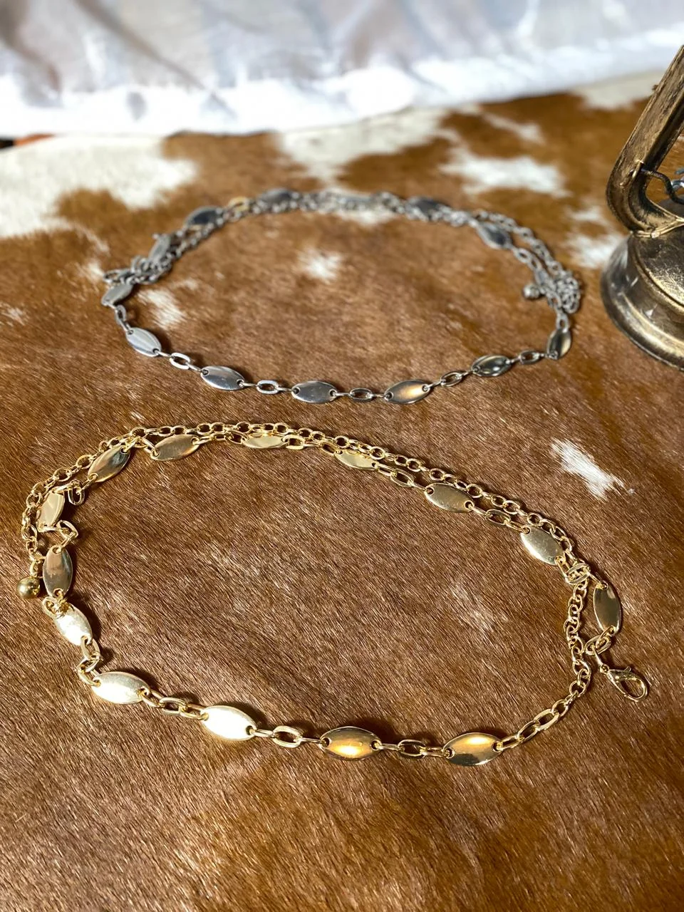 Cinto Correntinha Dourado e Prata